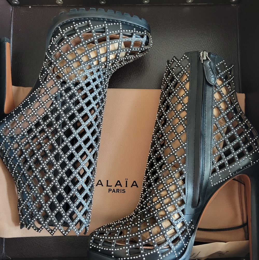 ALAÏA Alaia - Picture 2 of 9